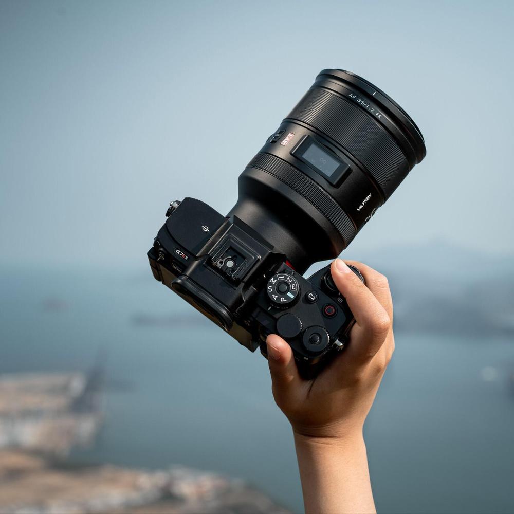 Obiettivo Viltrox 35mm F1.2E L - Nikon Camera Z6 Iii recensione e prezzo